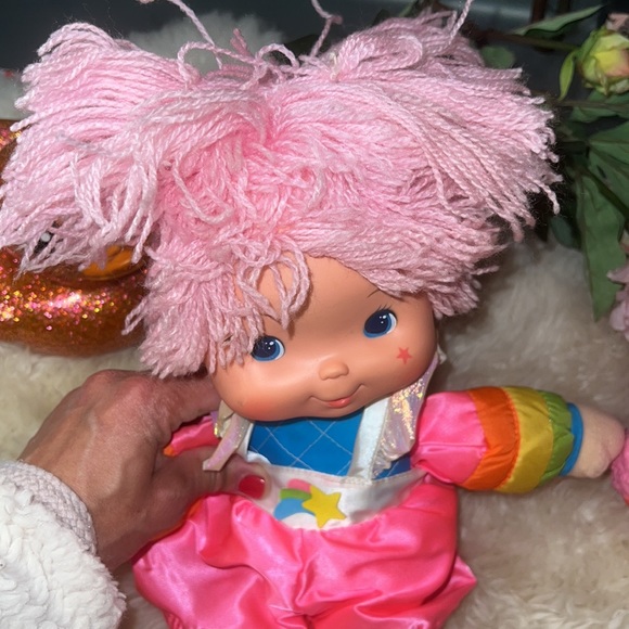Rainbow Brite Doll 🌈 🧸 - Picture 4 of 6